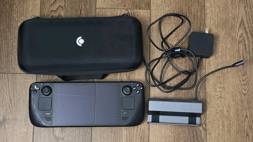 Valve Steam Deck LCD 256GB Black Handheld Console Wi‑Fi USB‑C w/ JSAUX Dock
