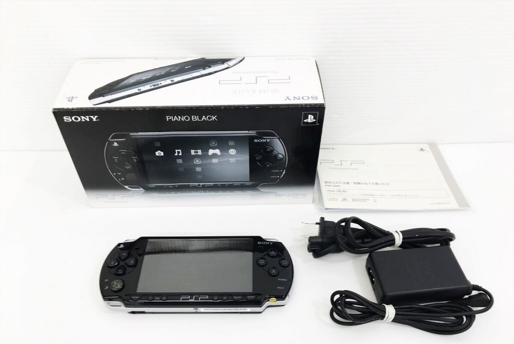 SONY PSP 2000 Piano Black console w/ charger battery Works fine