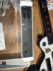 Nintendo Wii GameCube Compatible w/ Guitar & Games