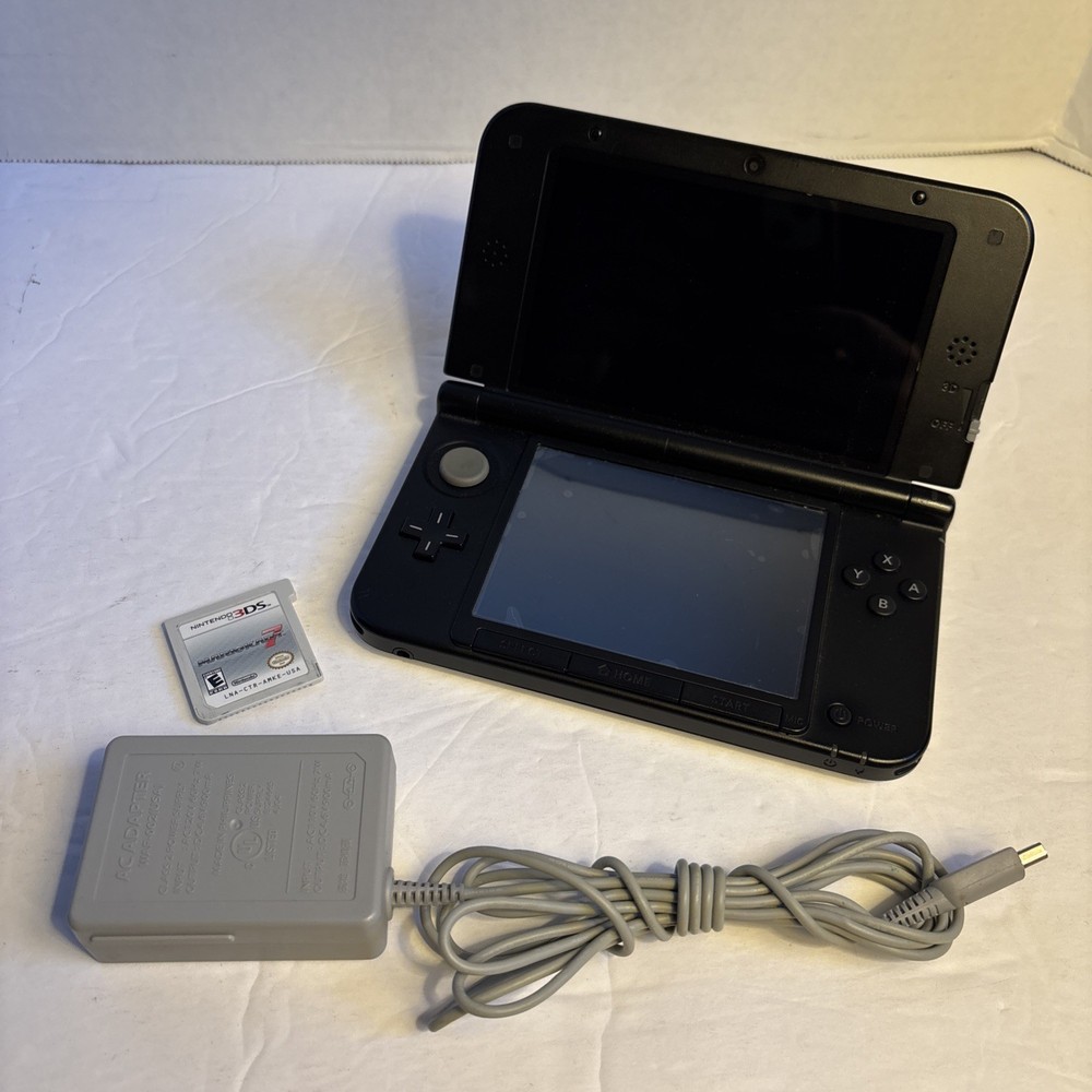 Nintendo 3DS XL Mario & Luigi Dream Team 4GB Handheld System Bundle W/ Charger