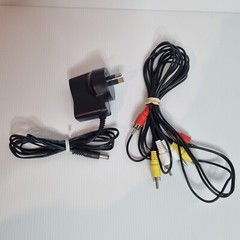Sega Mega Drive Console With 2 Controllers And 81 Games Built In