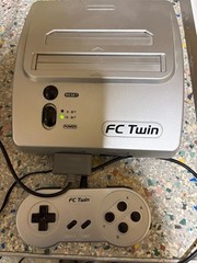 YOBO Games FC Twin /w Batman: Return of the Joker Nintendo Untested