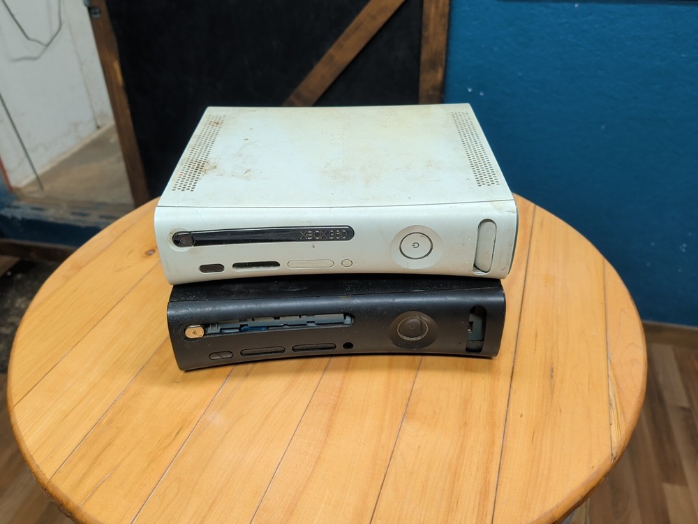 Microsoft Xbox 360 White And Black Console for Parts/Repair Lot of 2