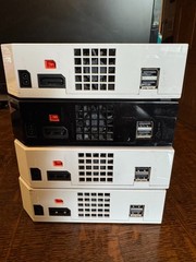 Lot of 4 Nintendo Wii Consoles For Parts/Repair (AS IS)All Power On. 2 Read Disc