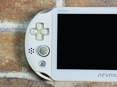 PS Vita PCH-2000 White ZA12 SONY PlayStation Japan Charger 8GB Tested EX DDP