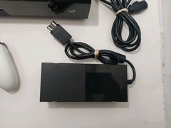 Xbox One 500GB Console Bundle – Controller – Power & HDMI Cord – Tested