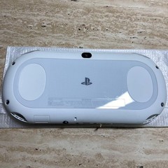 PS Vita PCH-2000 Silver Complete in Box Near Mint Condition 7043