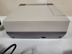 NES Nintendo Console Bundle with – Controller Zapper and Cables WORKS! *READ*