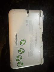 Nintendo 3DS XL Yoshi Edition With Bonus Games