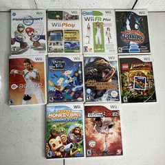 Nintendo Wii Bundle, Controller 10 Games Mario Kart Play Fit Lego Indiana Jones