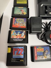 Original Sega Genesis 1601 16-Bit Console Bundle 2 Controllers 13 Games -Works