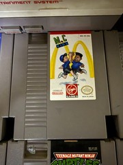 Original NES Nintendo Console 18 Games, Game Genie, Zapper – READ