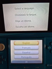 Nintendo 3DS | Unit + Stylus + 3 games + Charging Dock + Charger + 2GB SD Card