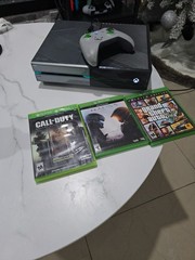 Microsoft Xbox One Halo 5: Guardians Limited Edition 1TB Black & Silver Console