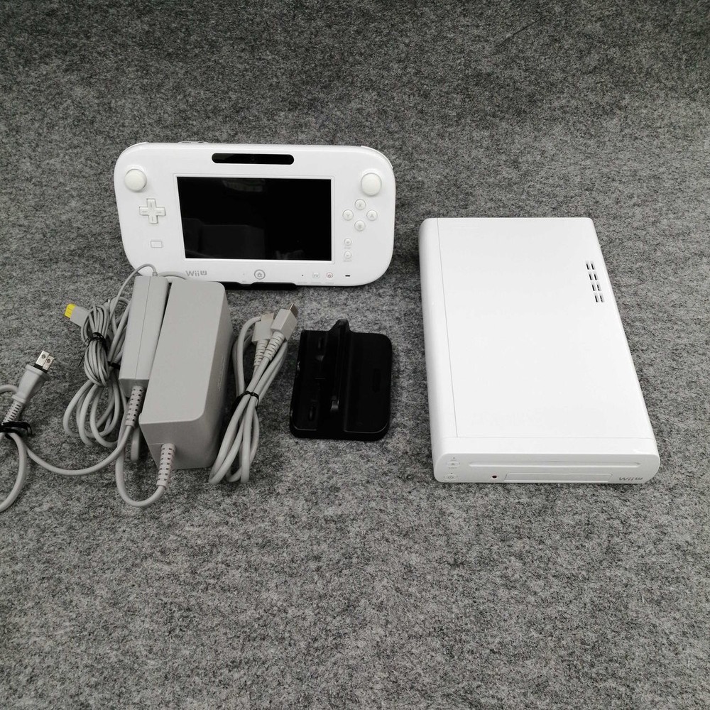 WIIU Model WUP 101 NINTENDO