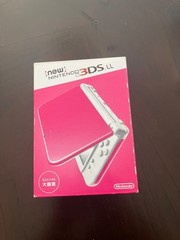 Nintendo New 3DS XL System -Pink and White In Box