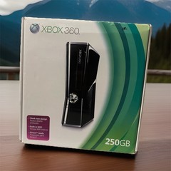 Microsoft Xbox 360 S 250GB Black Console HDMI USB Built-In Wi-Fi Kinect Ready