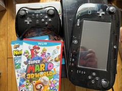 Nintendo Wii U 32 GB Super Mario 3D World Deluxe Set – Black