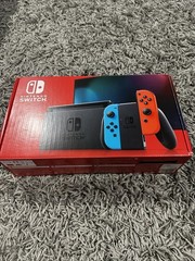 Nintendo Switch 32GB Neon Blue/Red Joy-Con Dock Case 5 Games Wi-Fi 1080p