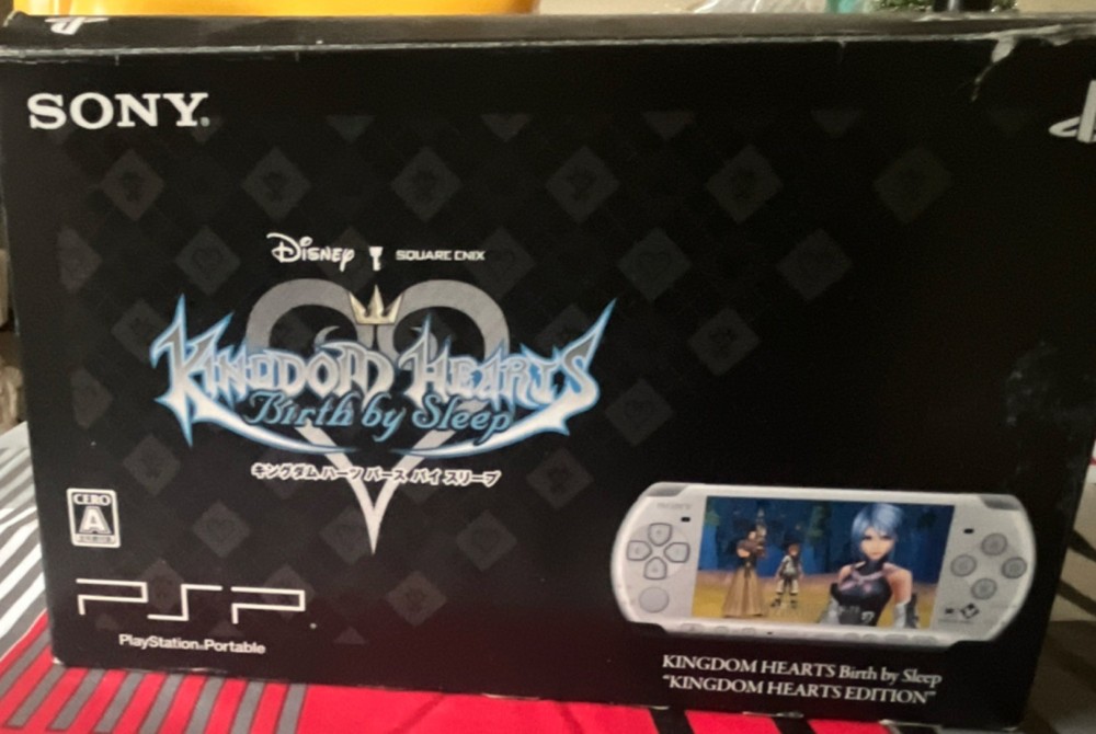 Sony PSP 3000 KINGDOM HEARTS EDITION Handheld with Game & Box