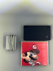 Nintendo DSi Launch Edition Black Handheld System Bundle TESTED
