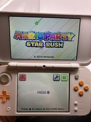 OEM USA Nintendo 2DS XL White & Orange Console System w/ Box, Charger & Inserts