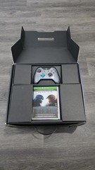 Xbox One Limited Edition Halo 5 Edition 1TB Console /w Original Box
