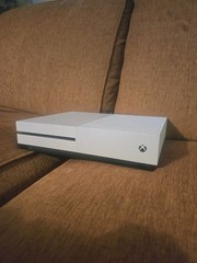 Microsoft Xbox One S 500GB Video Game Console – White (ZQ9-00001)