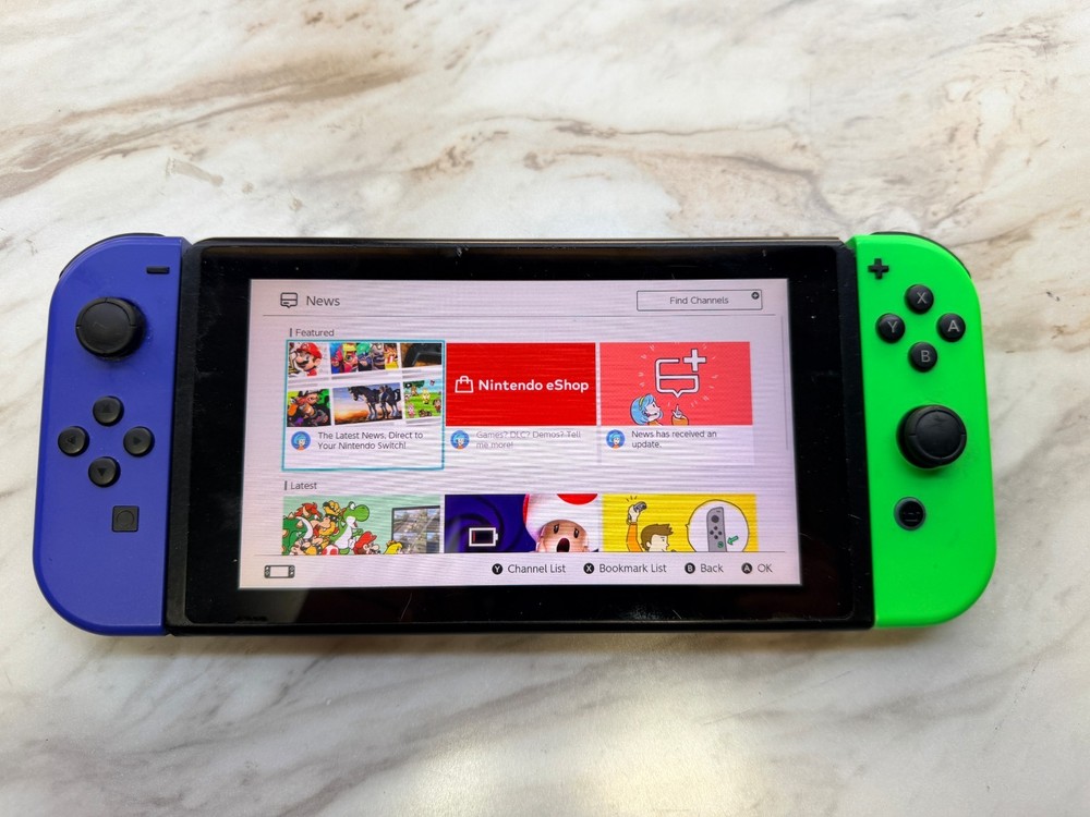 Nintendo Switch Console Gen1 32GB + 1TB micro SD Blue & Neon Green Cons