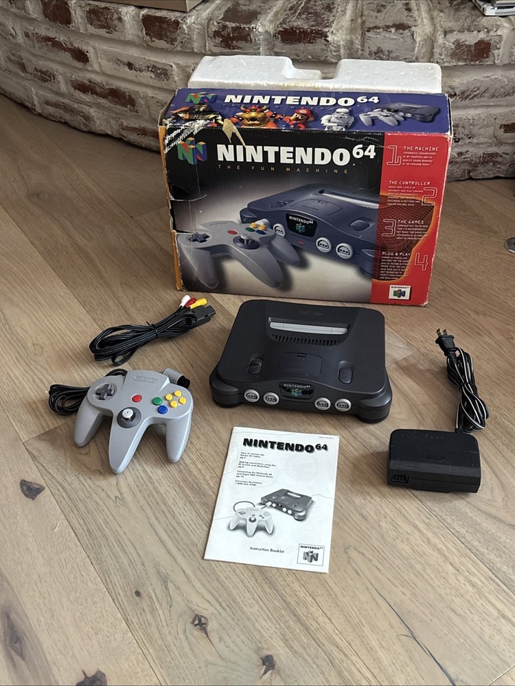 Nintendo 64 Video Game Console (N64) CIB w/ORIGINAL BOX and Manual