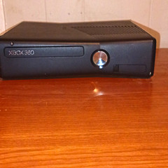 Microsoft Xbox 360 S Slim 250GB Black Console HDMI Wi-Fi NTSC-U/C 1080p