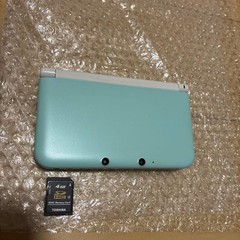 Nintendo 3DS LL Mint x White