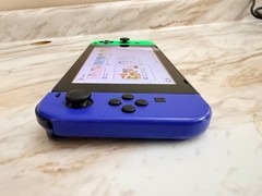Nintendo Switch Console Gen1 32GB + 1TB micro SD Blue & Neon Green Cons