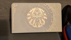 Nintendo Switch -OLED SPECIAL EDITION – The Legend of Zelda: Tears of the Kindom