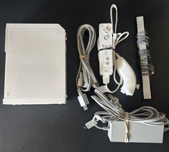Nintendo Wii Console Bundle Tested w Accessories & Battle Bands+ Xbox-PS3 Games
