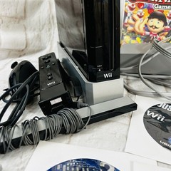 Nintendo Wii RVL-001 USA Black Console Bundle GameCube Compatible w Games VG
