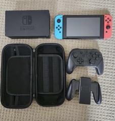 Nintendo Switch, Box, Controller With 3 Games – Mario Golf, Splatoon 3, Pokémon