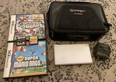 Nintendo DS Lite White Console Bundle 4 Games Mario Marvel Case Charger
