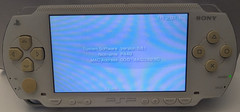Sony PSP-1000 Ceramic White Console Japan Import 6.61 Reads UMD Parts Repair
