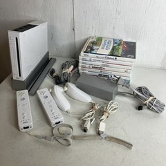 Nintendo Wii Bundle, 2 Controllers, 8 Games Wii Sports Cars 2 Angry Birds Golf