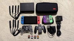 Nintendo Switch 32GB Bundle, 4x Games, 2x Joy-Con, Pro Controller More (HAC-001)