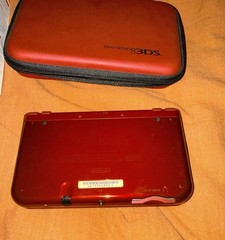 Nintendo New 3DS XL Red Complete With Box