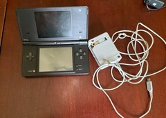 Nintendo DS DSI TWL-001 Handheld Console System Black TESTED Working /Charger