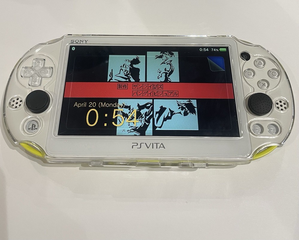 Sony PS Vita PCH-2000 1GB Lime Green/White Handheld Console