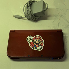 New Nintendo 3DS XL Handheld USA RED-001 Metallic Red Top IPS Screen w/ Charger