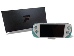 OneXFly Ryzen 7 7840U 32GB 2TB 7-inch Handheld Gaming White ONEXPLAYER JP W3220