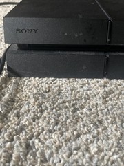 Sony PlayStation 4 500GB Console – Jet Black +games & Headset, Working