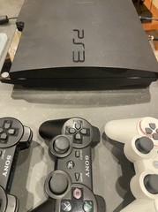 Sony PlayStation 3 Slim 160GB 1080p Wi-Fi HDMI w/ 5 DualShock + Game