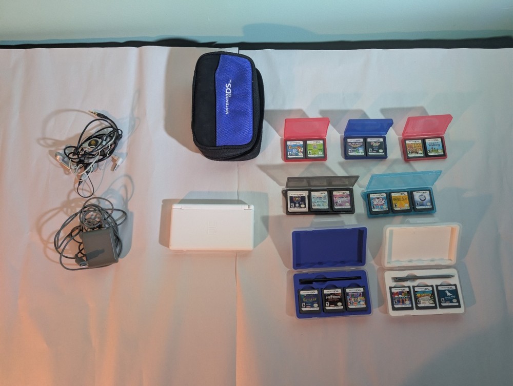 Nintendo DS Lite Handheld System White + Games