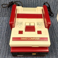 NINTENDO HVC-001/HVC-022/HVC-023 Family Computer + Disk System